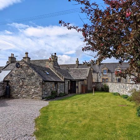 Ailnack Cottage -Cheerful Cottage With Secure Garden And Off Street Parking Sleeps 4 Tomintoul Exteriér fotografie
