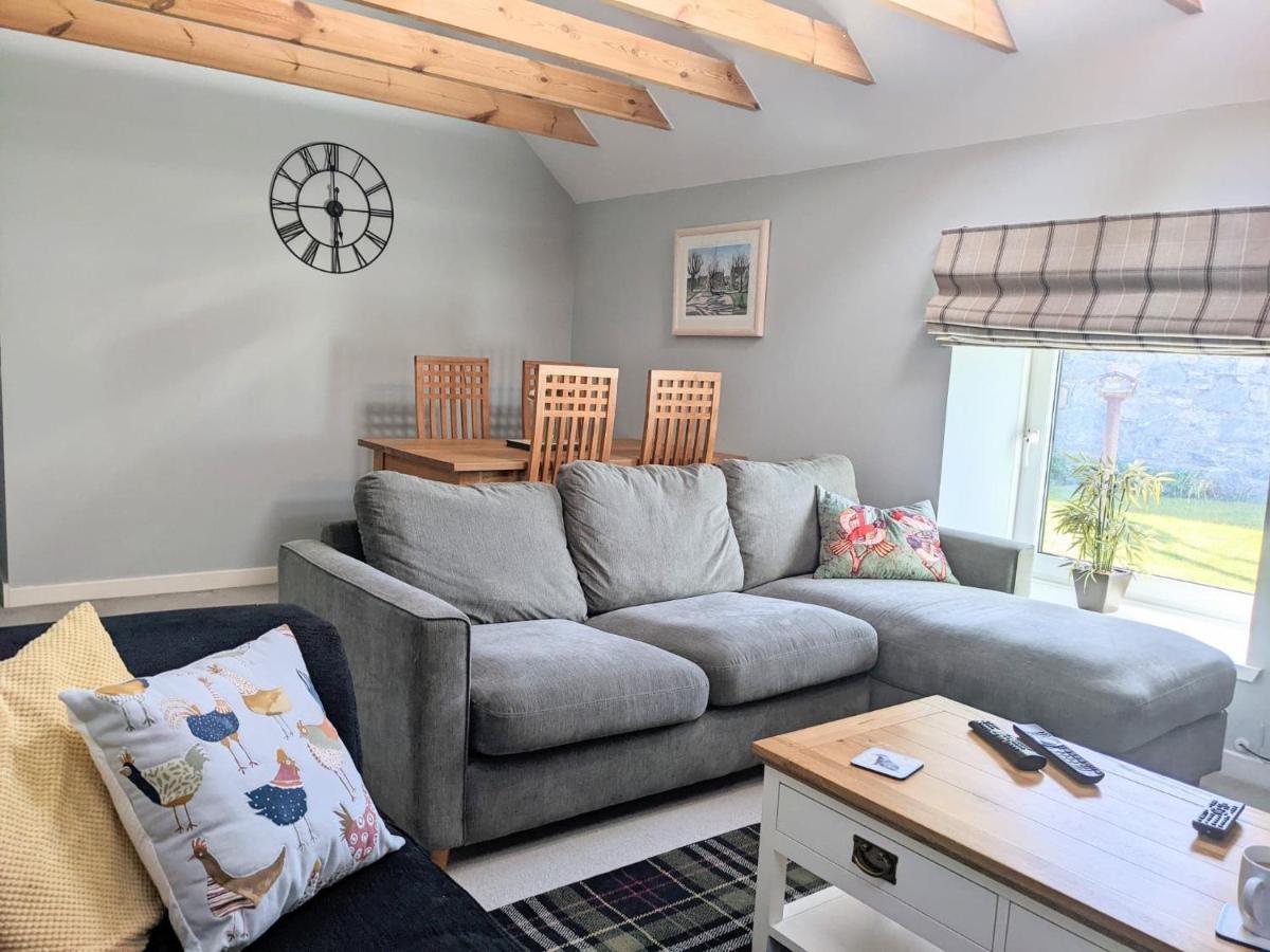 Ailnack Cottage -Cheerful Cottage With Secure Garden And Off Street Parking Sleeps 4 Tomintoul Exteriér fotografie