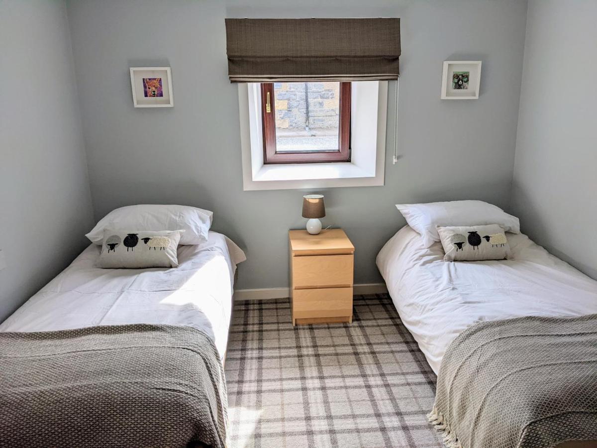Ailnack Cottage -Cheerful Cottage With Secure Garden And Off Street Parking Sleeps 4 Tomintoul Exteriér fotografie